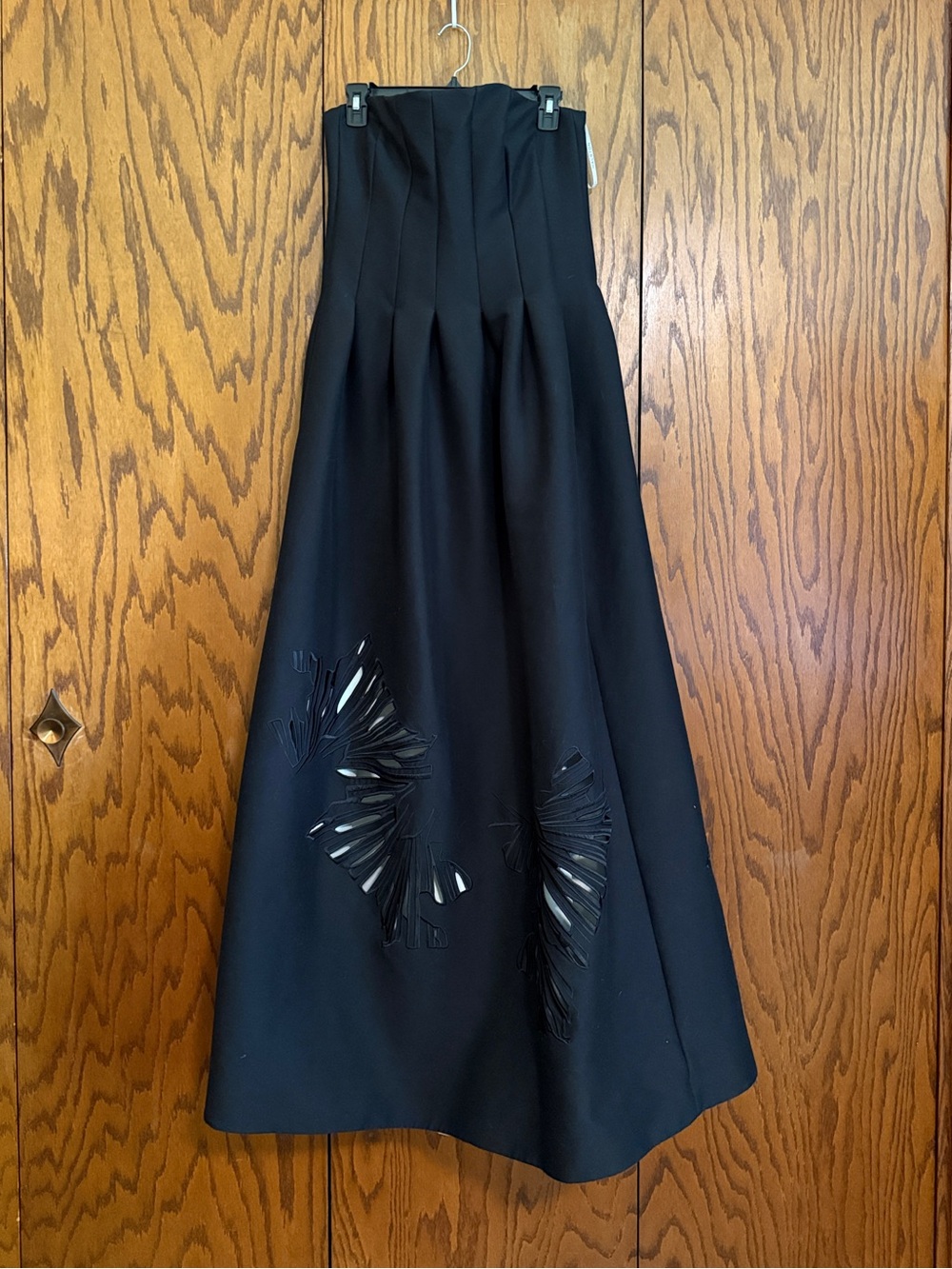Halston Heritage Black Pleated Feather Detail Skirt Size 10 Designer